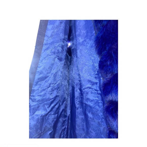Royal Blue Fox Fur Vest Fits like a Medium - Picture 4 of 11